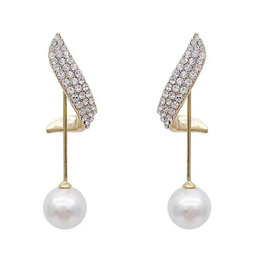 The Exquisite pendant earrings