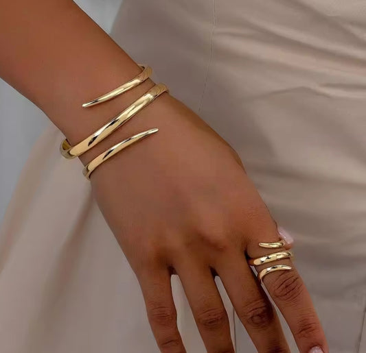 Line Bracelet & Ring
